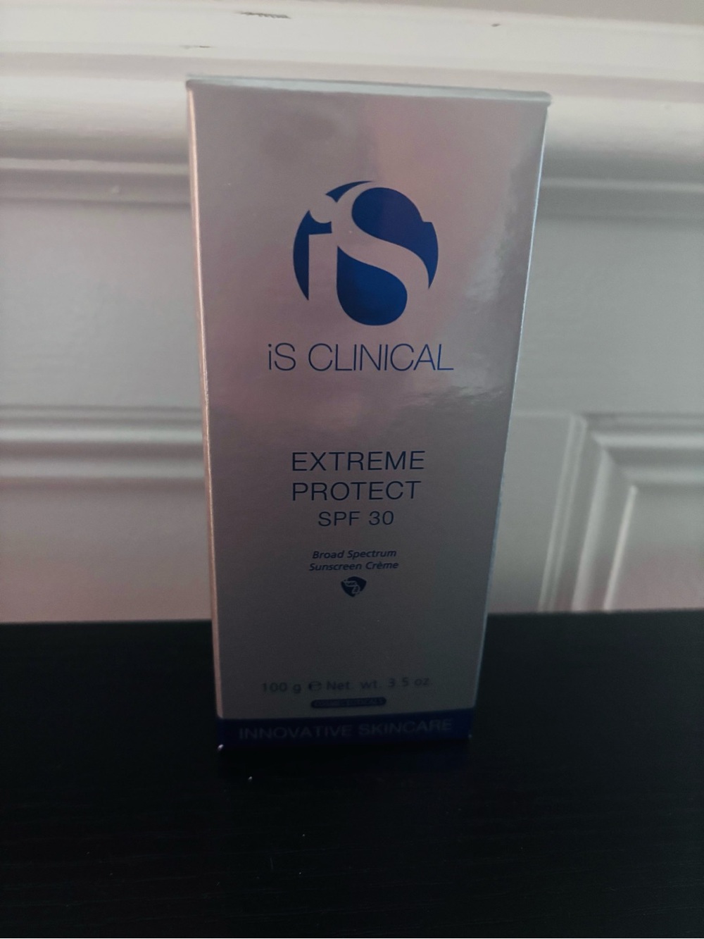 is Clinical Extreme Protect SPF 30 - Sunscreen